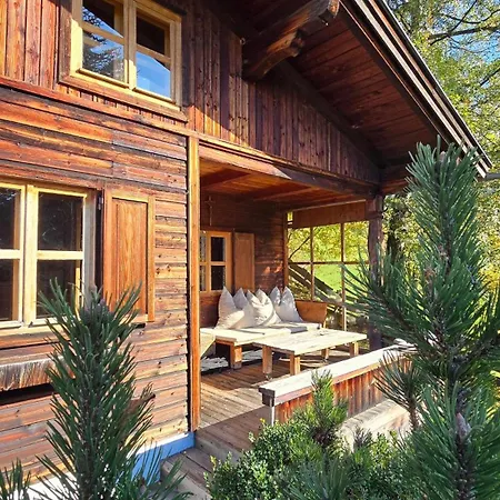 Huette In Tirol * Wattenberg
